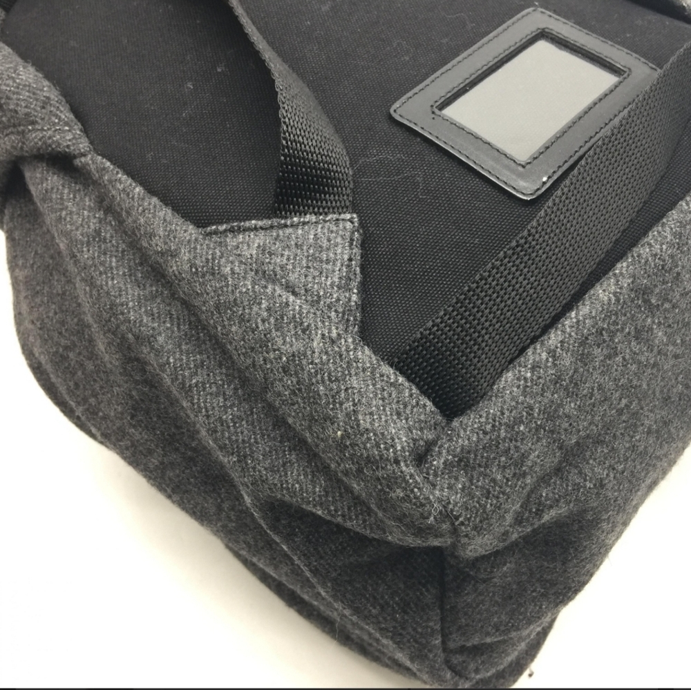 Authentic PRADA Wool Leather Backpack Gray Unisex Great Condition - Picture 6 of 10